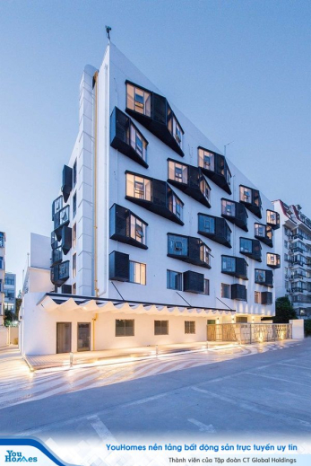 Độc lạ, hút mắt tòa chung cư xéo 'nhiều mắt'