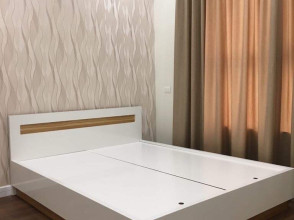 Chung cư Golden West 