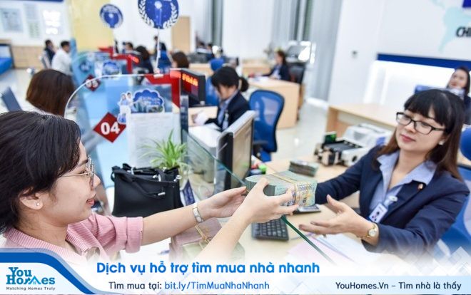 Trước khi tiến hành vay bạn nên tìm hiểu và hỏi kỹ giao dịch viên về thời hạn và chính sách vay để được đảm bảo quyền lợi. 