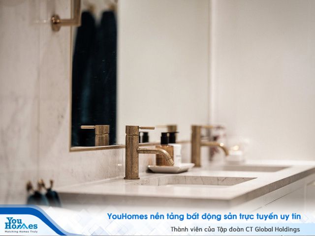 Căn hộ rộng 61m² đẹp bí ẩn, sang trọng nhờ bài trí sắc màu trung tính vô cùng ăn ý - Ảnh 13.
