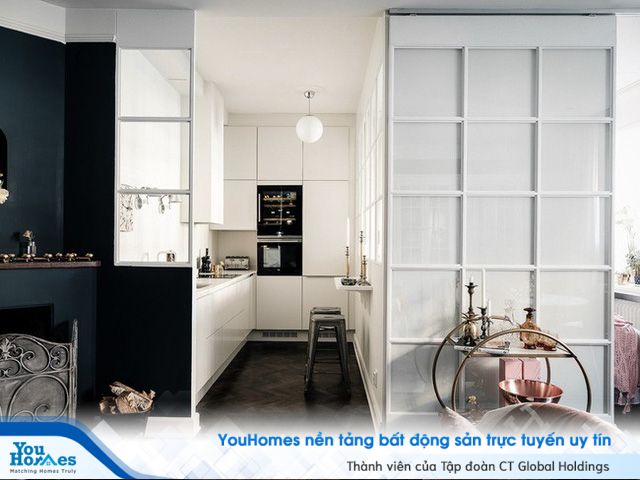 Căn hộ rộng 61m² đẹp bí ẩn, sang trọng nhờ bài trí sắc màu trung tính vô cùng ăn ý - Ảnh 7.