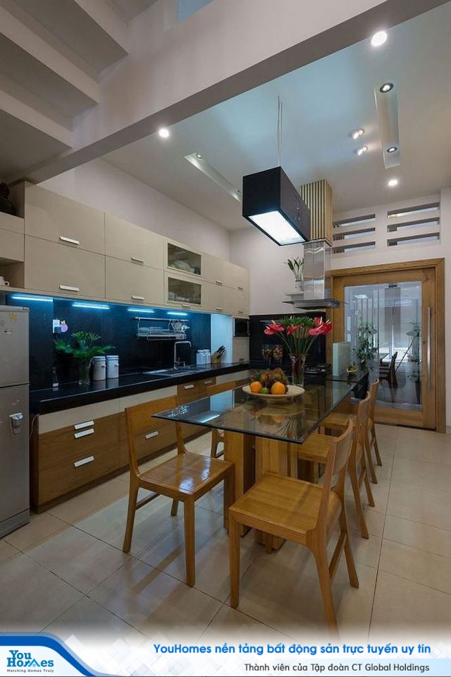 Nhà ống 4 tầng, 1 tỷ đồng với mặt tiền hẹp vẫn long lanh - Ảnh 5.