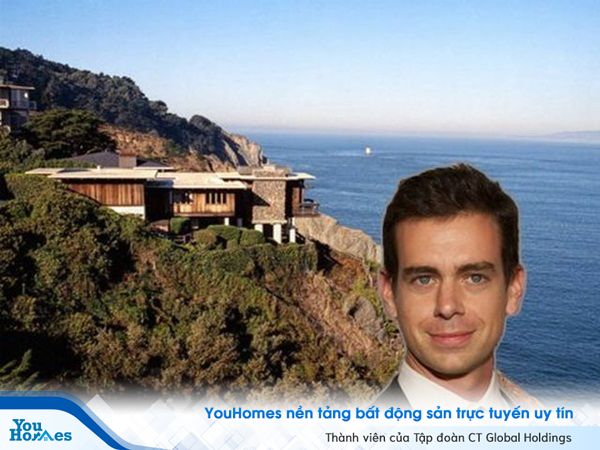 Từ biệt thự của Jack Dorsey có thể thấy được toàn cảnh cầu Golden Gate và vịnh San Francisco.