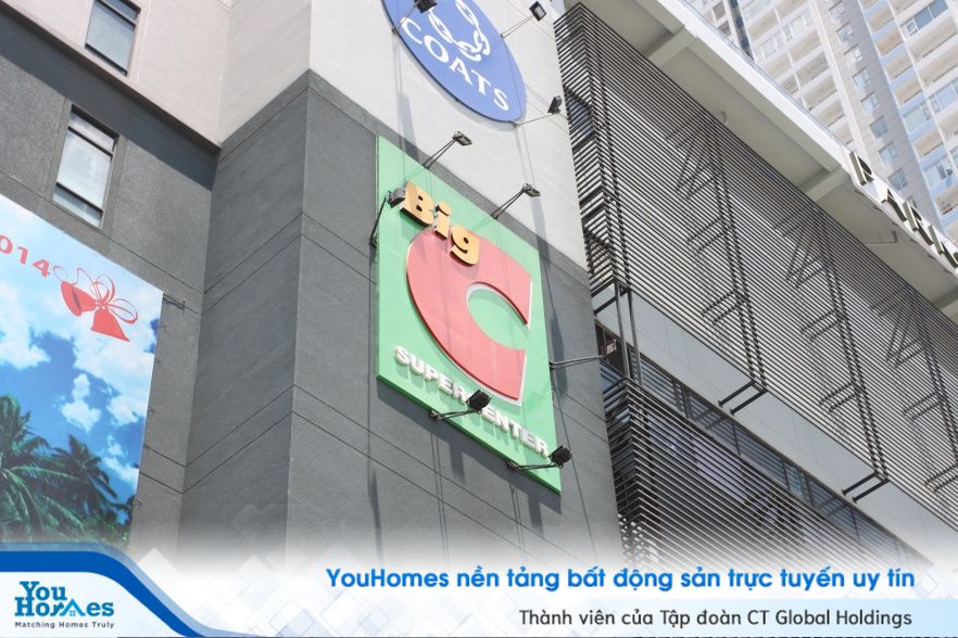 Tầng hầm: Siêu thị BigC và khu vực đậu xe