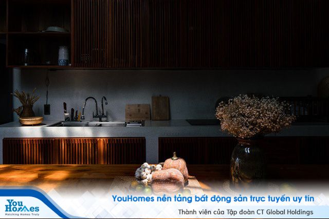 Ngôi nhà giằng xé giữa quá khứ - hiện tại nổi bật ở Đà Nẵng - Ảnh 4. Ngôi nhà giằng xé giữa quá khứ - hiện tại nổi bật ở Đà Nẵng - Ảnh 4.