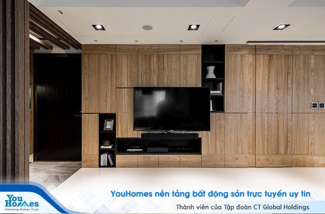 Nhà hẹp vẫn sang trọng và rộng rãi nhờ tủ âm tường bằng gỗ kính - Ảnh 2. Nhà hẹp vẫn sang trọng và rộng rãi nhờ tủ âm tường bằng gỗ kính - Ảnh 2.