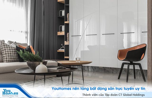 Nhà hẹp vẫn sang trọng và rộng rãi nhờ tủ âm tường bằng gỗ kính - Ảnh 4. Nhà hẹp vẫn sang trọng và rộng rãi nhờ tủ âm tường bằng gỗ kính - Ảnh 4.