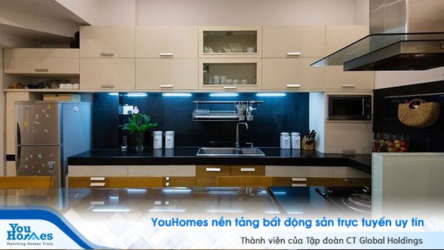 Nhà ống 4 tầng, mặt tiền hẹp vẫn đẹp long lanh - Ảnh 5.