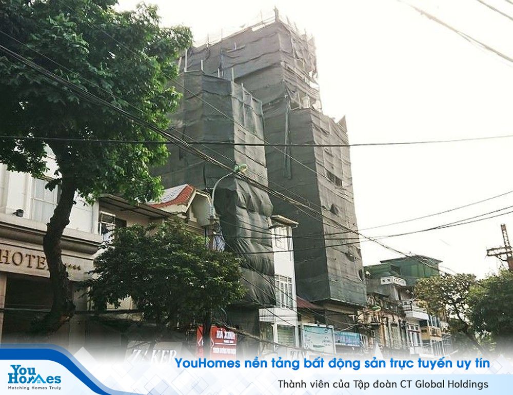 Tiếp tục phá dỡ, cắt gọt diện tích sai phạm cao ốc vượt tầng cạnh Hồ Gươm - Ảnh 2. Tiếp tục phá dỡ, cắt gọt diện tích sai phạm cao ốc vượt tầng cạnh Hồ Gươm - Ảnh 2.