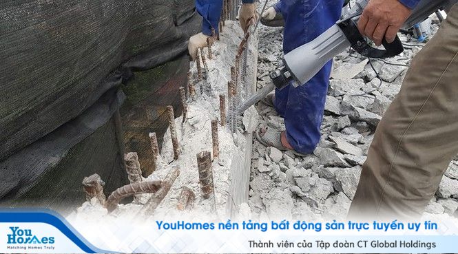 Tiếp tục phá dỡ, cắt gọt diện tích sai phạm cao ốc vượt tầng cạnh Hồ Gươm - Ảnh 5. Tiếp tục phá dỡ, cắt gọt diện tích sai phạm cao ốc vượt tầng cạnh Hồ Gươm - Ảnh 5.