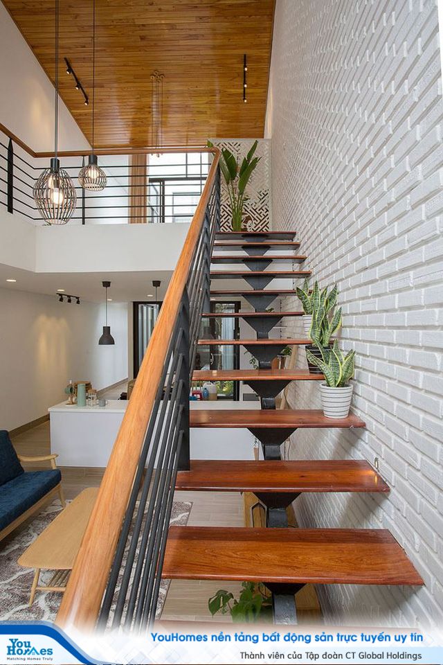 Nhà phố 2 tầng khoảng 1 tỷ đẹp mê mẩn với thiết kế gây ấn tượng mạnh - Ảnh 4.