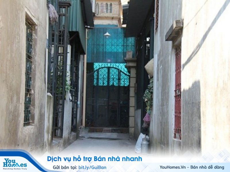 Gia chủ biết cách bài trí sẽ hóa giải được "vận đen" cho phong thủy nhà trong hẻm cụt.