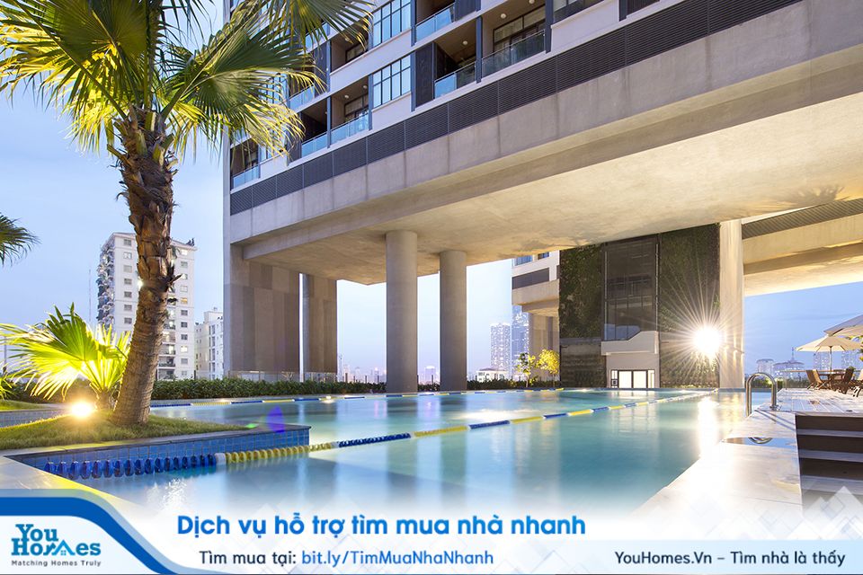 Bể bơi ngoài trời tiện nghi của dự án Dolphin Plaza