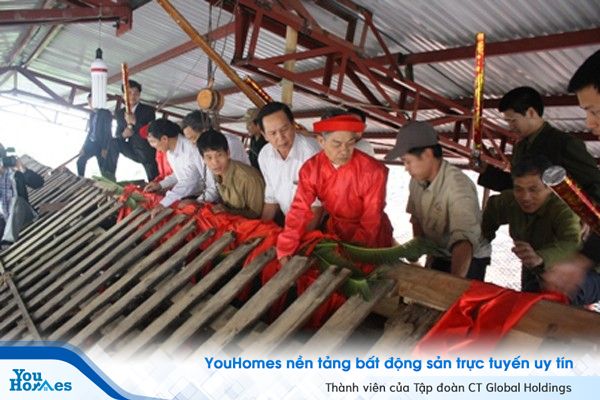 Bài văn khấn cúng nóc nhà theo phong thuỷ Việt.