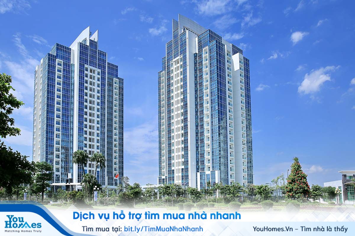 The Link Ciputra nằm ngay tại lối vào cổng chính (từ Lạc Long Quân) của KĐT Ciputra Hanoi.