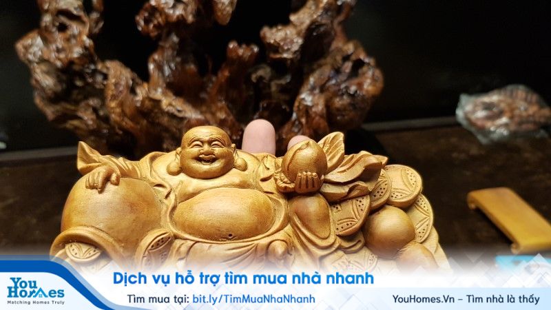 Bạn nên bố trí thêm các vật phẩm phong thủy cho ngôi nhà. 