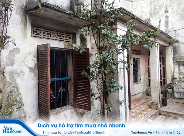 Nhà quá cũ sẽ khiến bạn nhiễm phải những trường khí không lành.