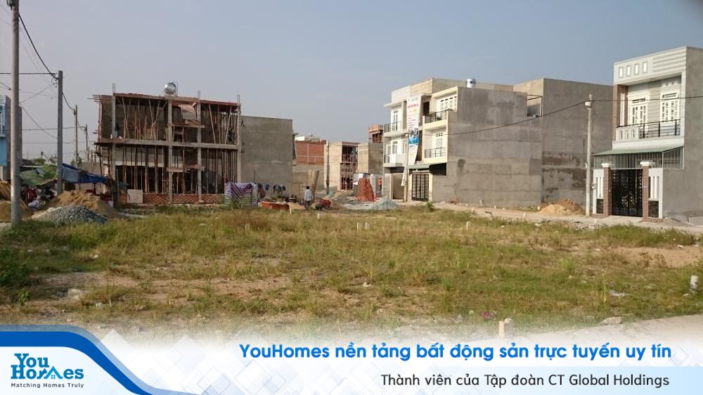 Đất thổ cư là một loại hình bất động sản truyền thống.