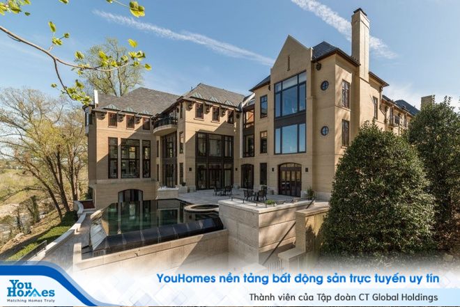 Ngôi biệt thự trị giá 45 triệu USD thuộc về tỷ phú James Kimsey - nhà đồng sáng lập Công ty công nghệ AOL.