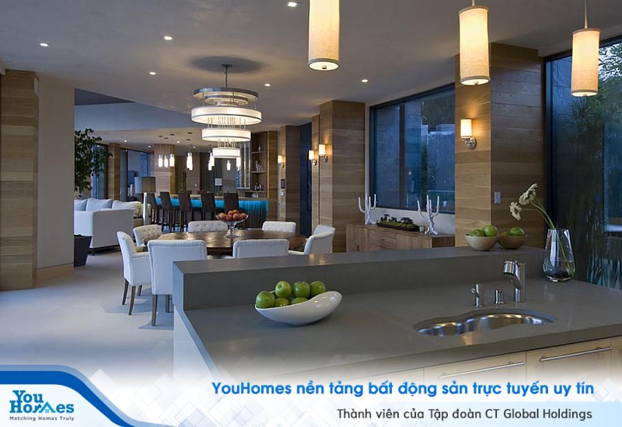 Tòa biệt thự được xây dựng trên khu đất 6.000 m2 và mất tới 7 năm để hoàn thành.