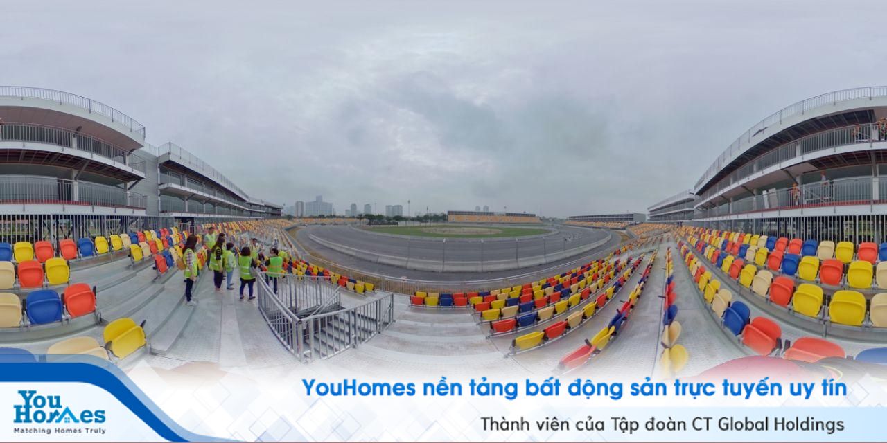 Toàn cảnh khán đài Hạ Long.