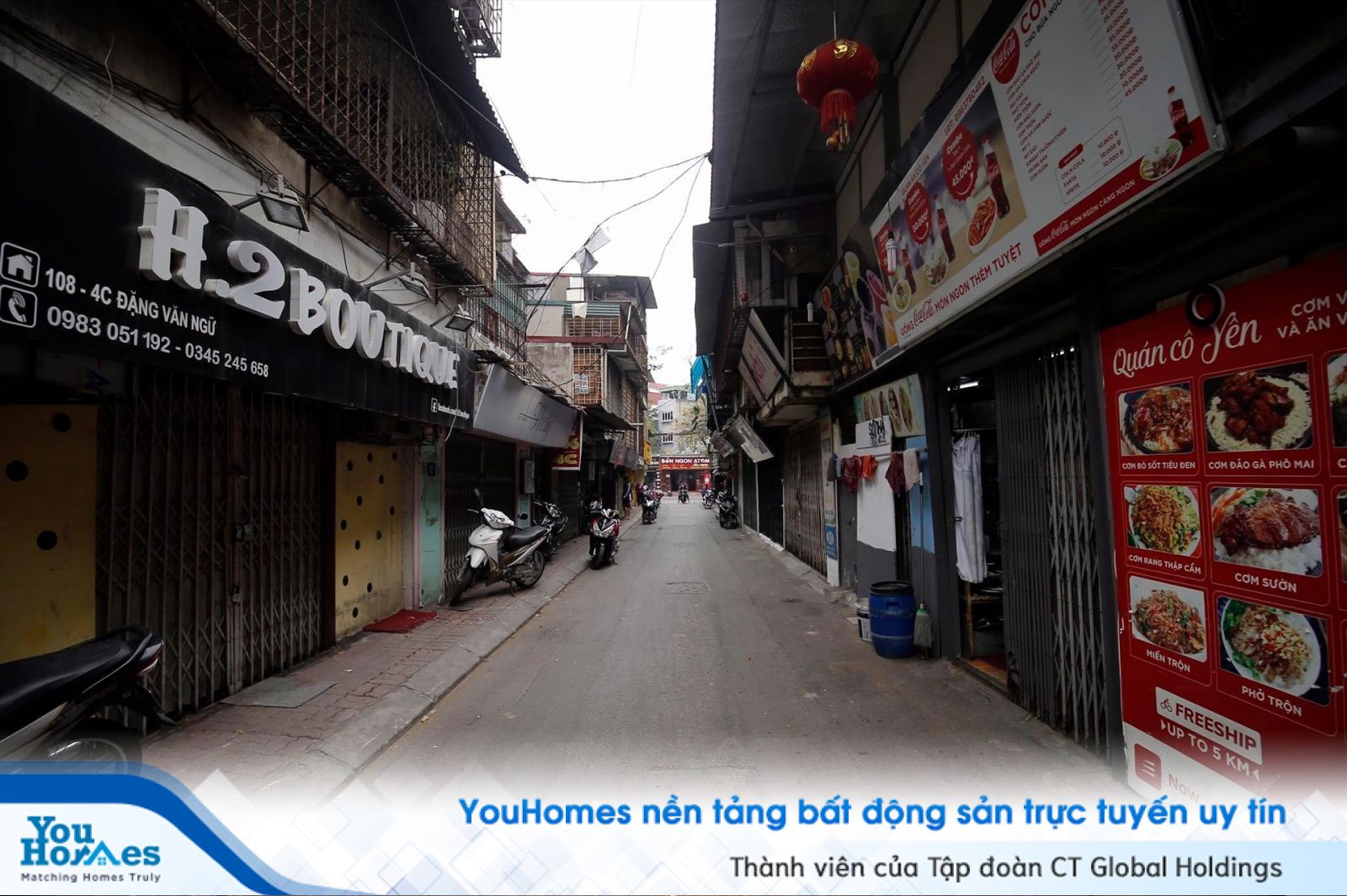 Hàng loạt cửa hàng phải đóng cửa do dịch Covid-19.