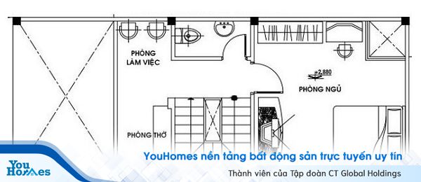 Phòng ngủ được thiết kế trên tầng gác lửng để đảm bảo không gian riêng tư cho các thành viên trong gia đình.