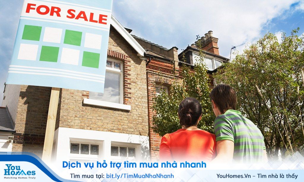 Nếu bạn thuê nhà trọ hàng tháng bạn phải chi trả từ 30 - 40% thu nhập để trả phí thuê nhà, chưa kể đến các loại phí như tiền điện, tiền nước, tiền sinh hoạt hàng tháng,... 
