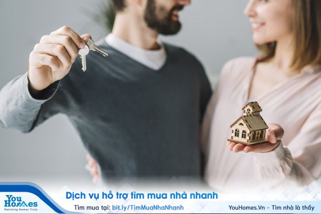 Bạn nên đảm bảo rằng mức chi trả sẽ không quá 40% tổng thu nhập hàng tháng của hai vợ chồng.
