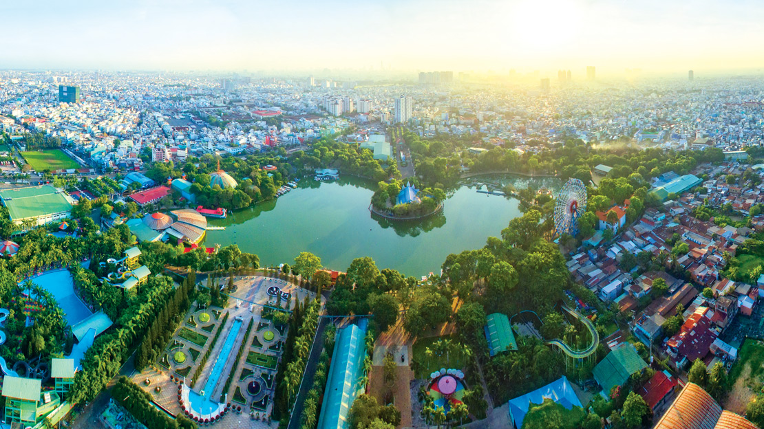 Diamond Lotus Lake View